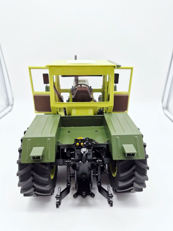 RC Favorit Trac 1800